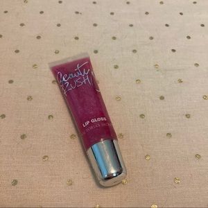 Victoria’s Secret beauty rush gloss in cupquake